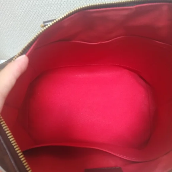 Authentic Louis Vuitton Sienna Damier Ebene MM Crossbody Bag with Strap - Picture 13 of 14